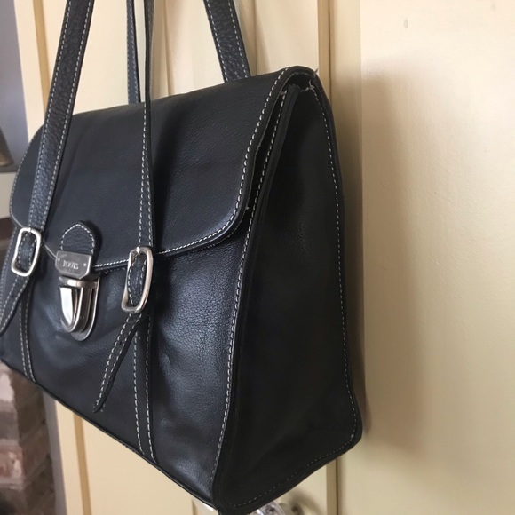 Roots Black Leather Handbag - Picture 2 of 11